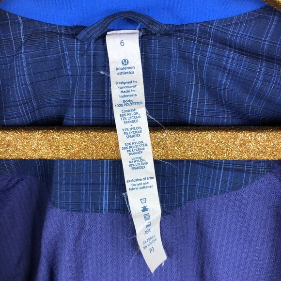 (SOLD) Lululemon Ahead of the Curve Jacket Size 6 - Picture 13 of 13